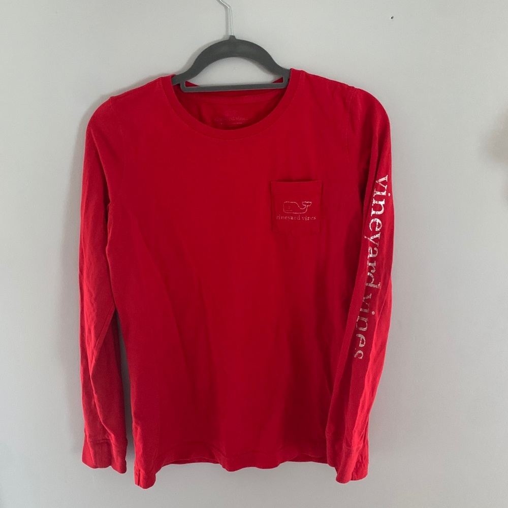 Long sleeve Vineyard Vines tee shirt